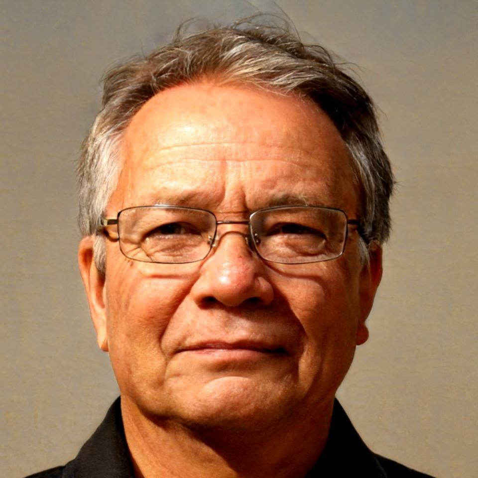 Instructor Aurelio